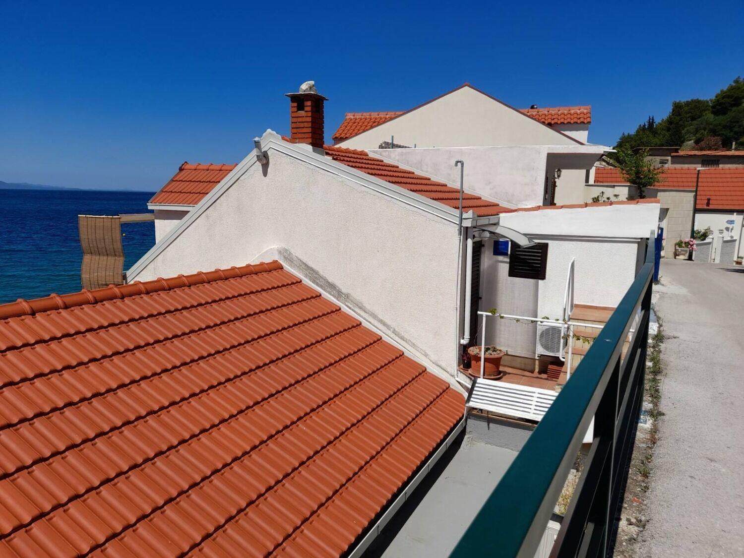 Apartment Danka - Affordable And At The Beach Брист Екстериор снимка